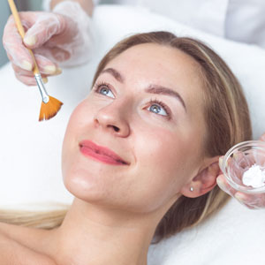 Facial services in Plumpton